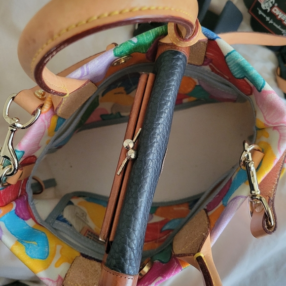Db wonderduck doodle medium satchel - Picture 12 of 15